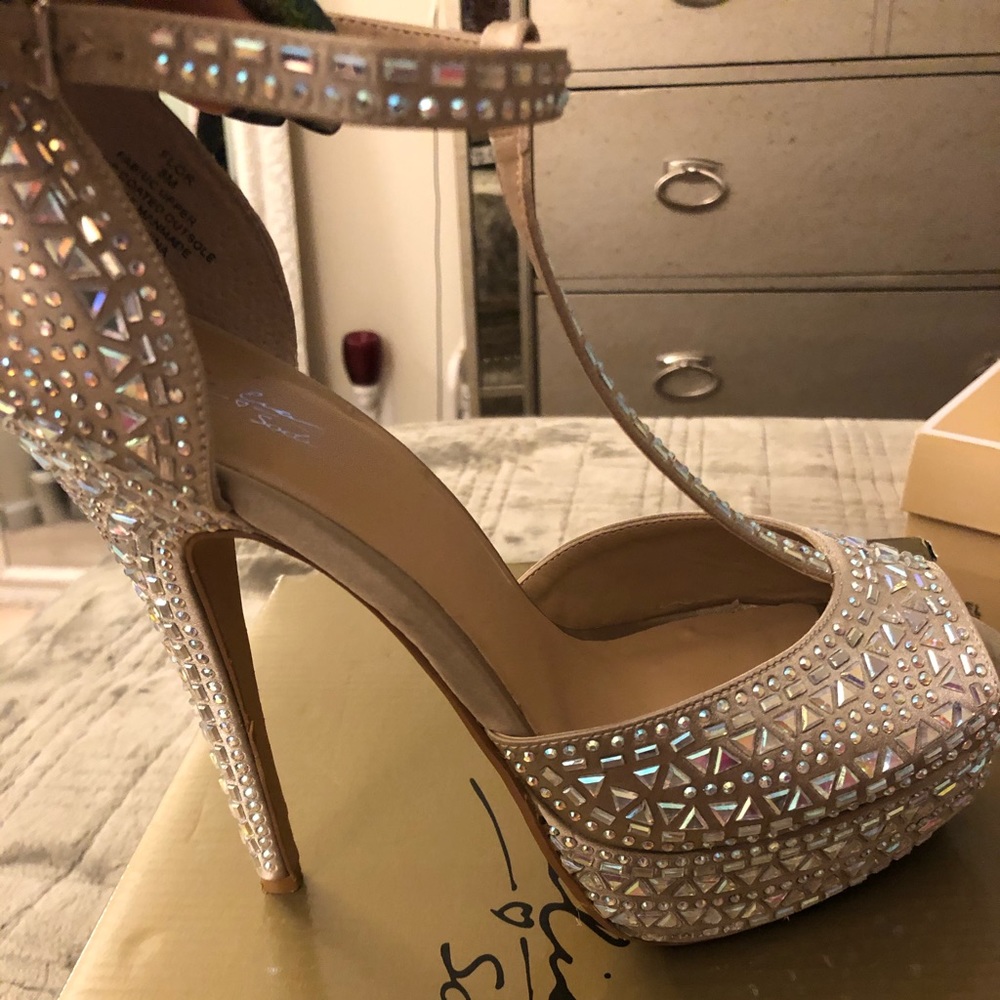 Thalia Sodi Heels